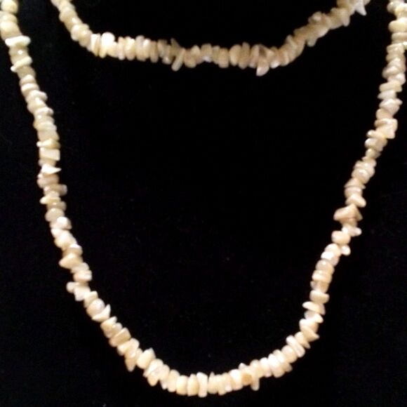 Mother of Pearl Chip Beaded Necklace 34" Long Strand - Picture 5 of 5